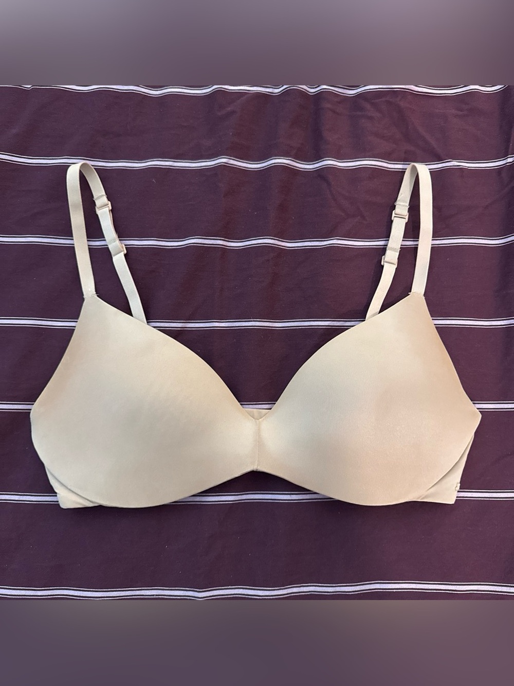Skims Wireless Push-up Bra